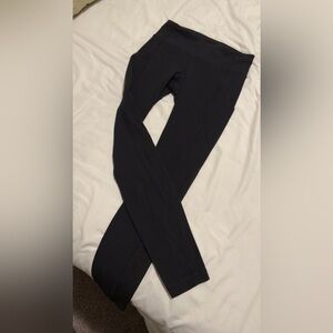 Lululemon Black Leggings with Pockets size 4